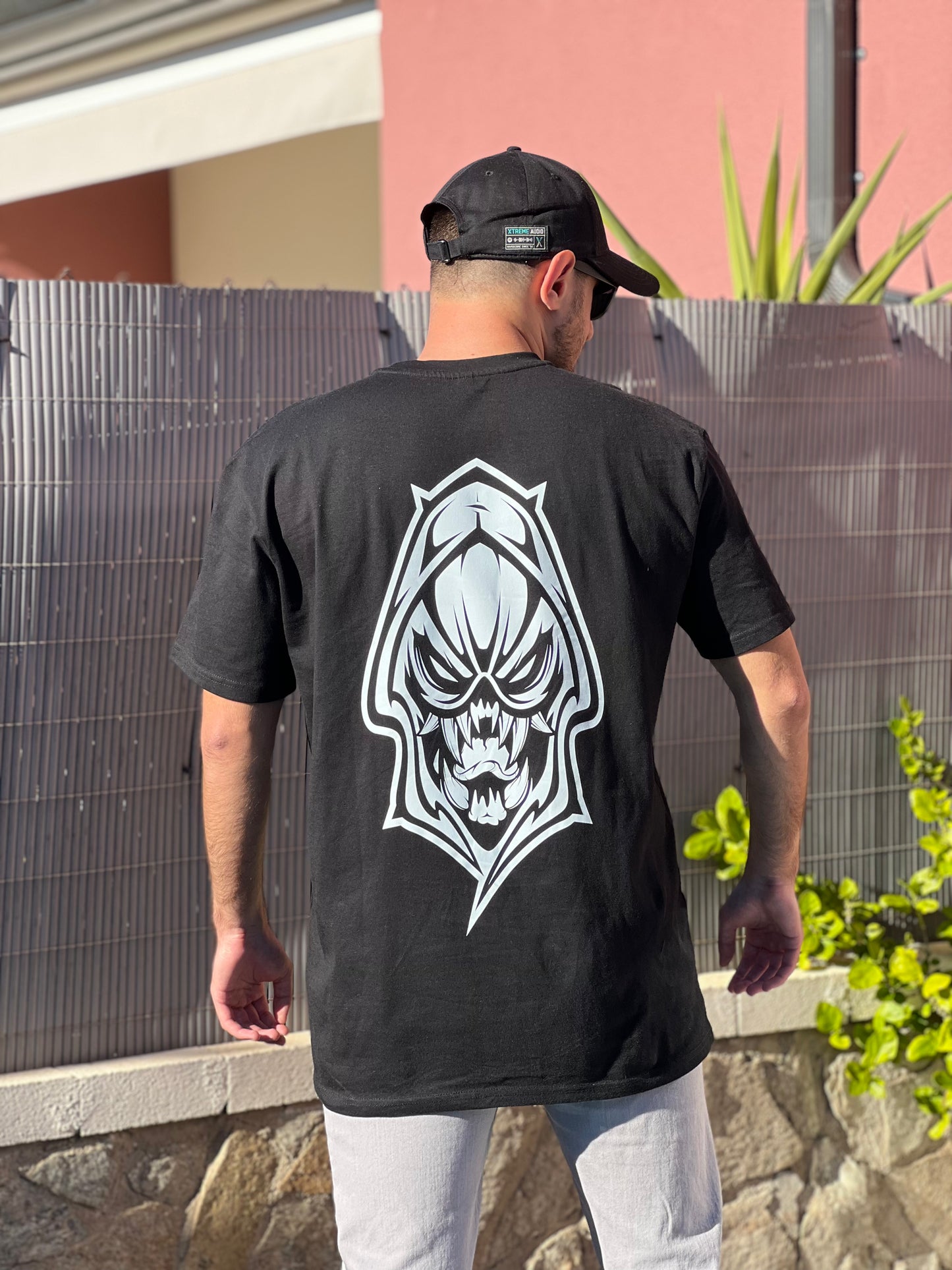 Exeqtiรธnerz T-Shirt
